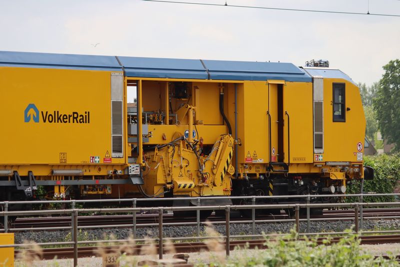De nieuwe stopmachine van VolkerRail voor de eerste keer ingezet